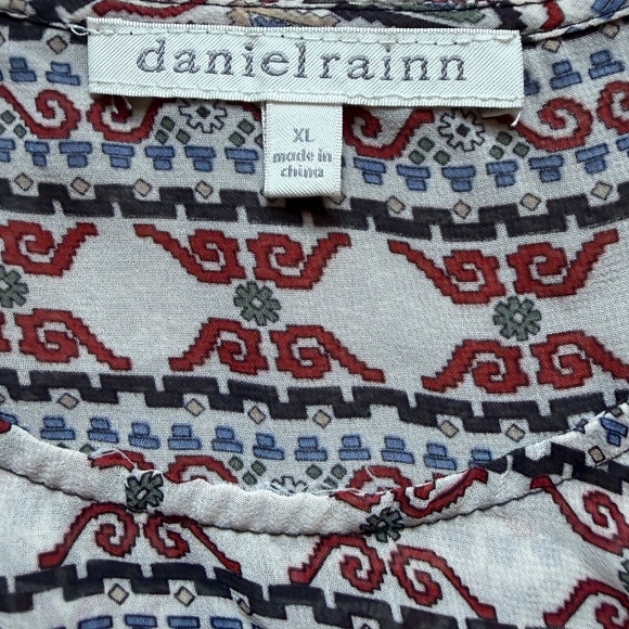 DANIEL RAINN Geometric Red Black Blue Ivory Multi Blouse Ikat Tank Top | Size XL - Picture 2 of 12